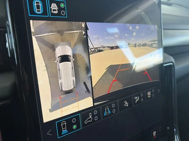 New 2026 White GMC AT4 image 20