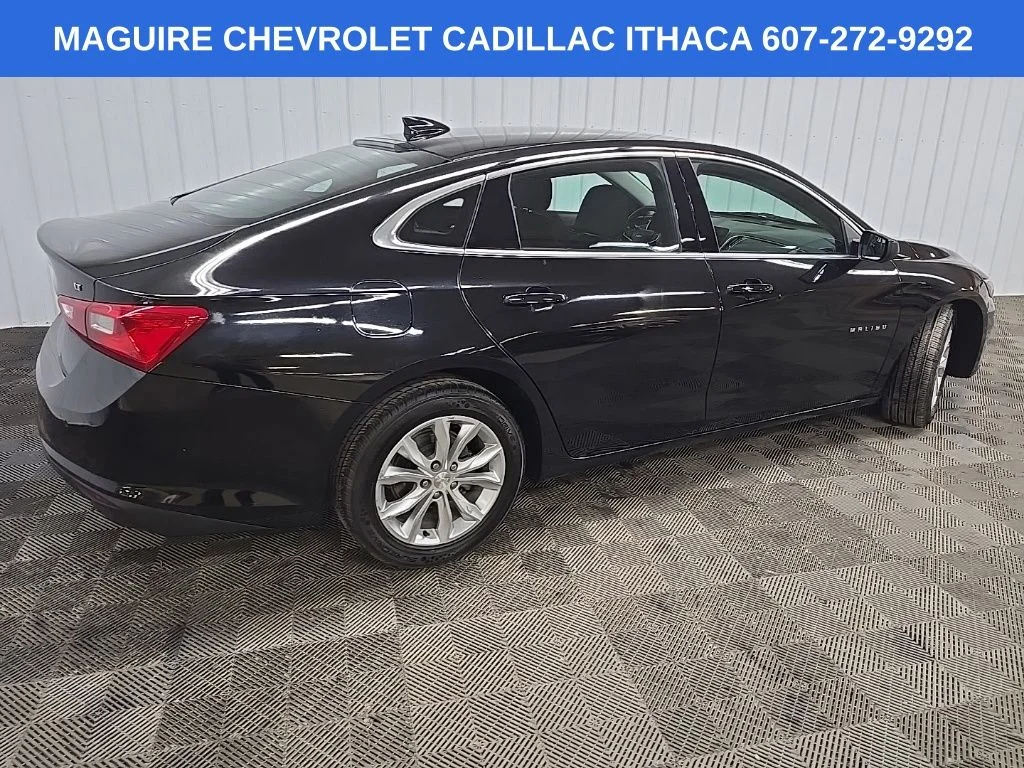 Used 2023 Black Chevrolet LT image 3