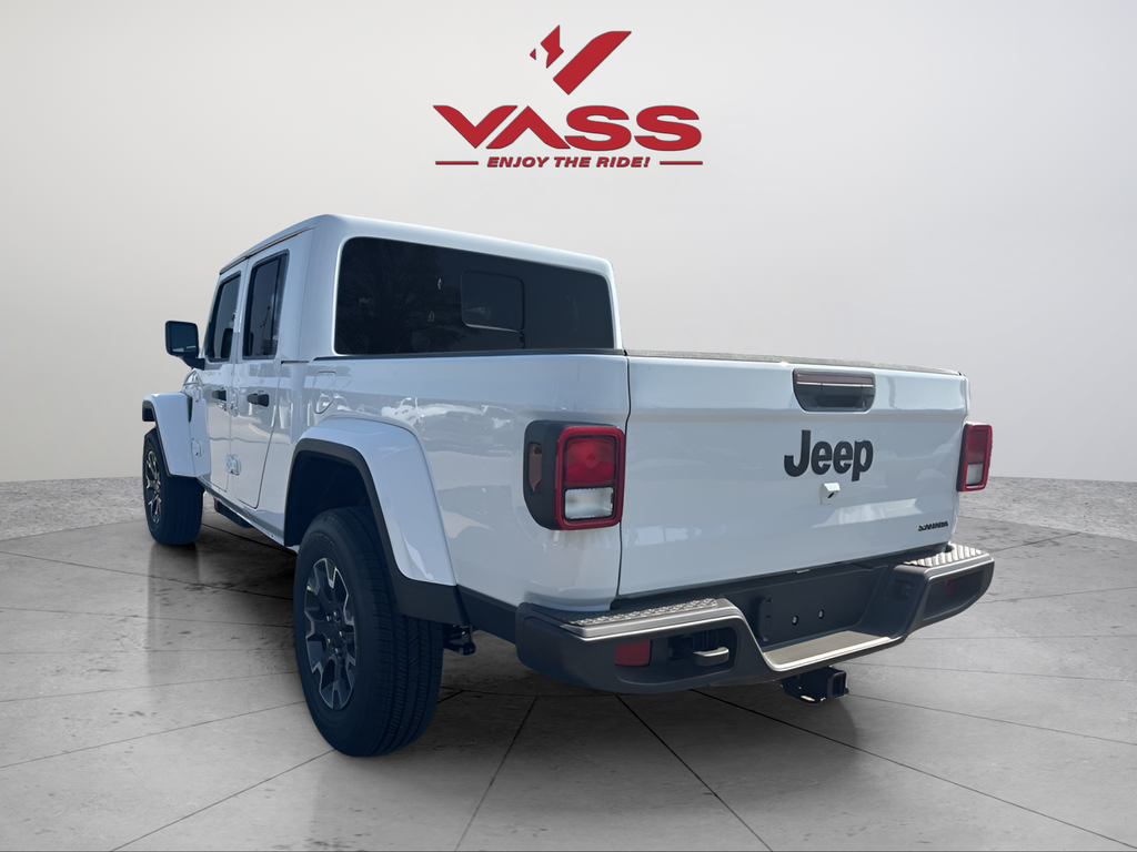 New 2026 Bright White Clear-Coat Exterior Paint Jeep Sahara image 3