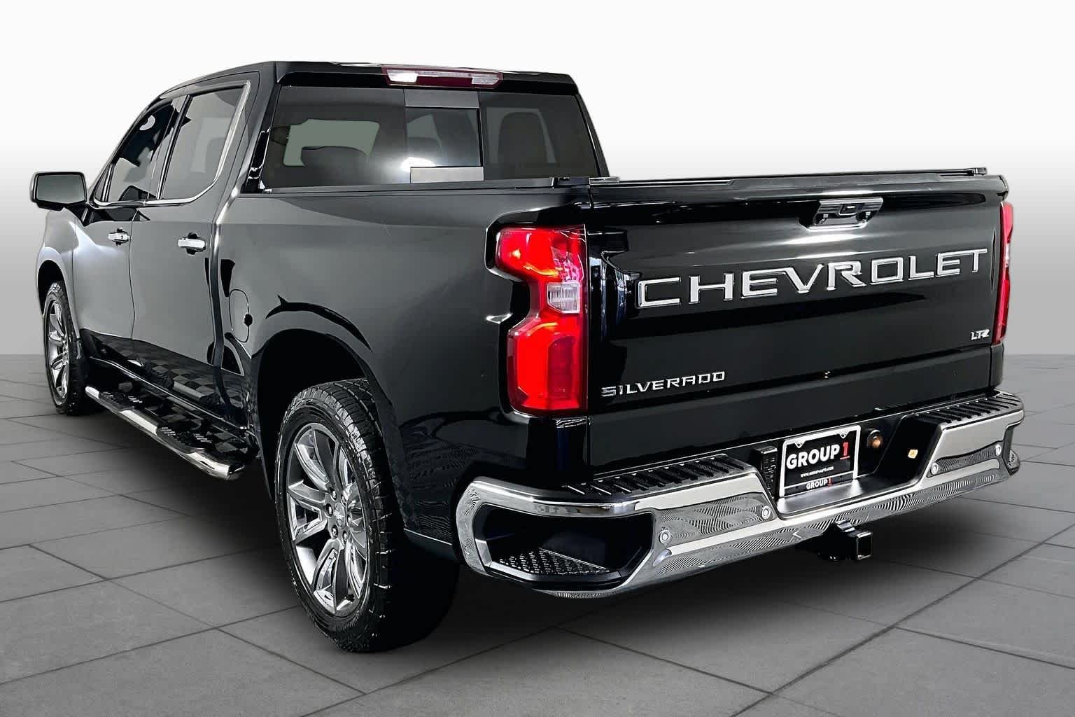 Used 2022 Black Chevrolet LTZ image 11