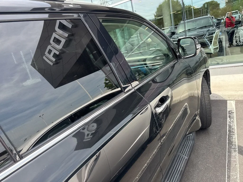 Used 2017 Black Lexus 570 image 14