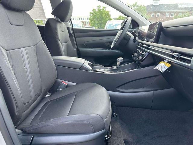 New 2026 Silver Hyundai SEL AWD image 16