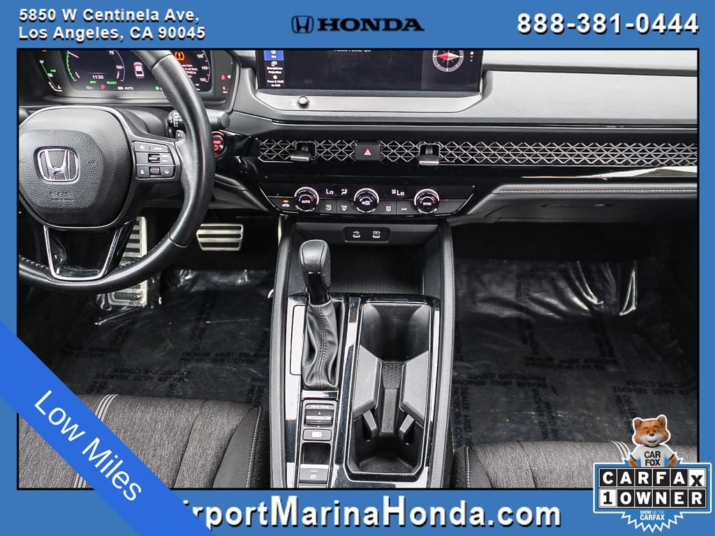 Used 2023 Still Night Pearl Honda Sport image 4