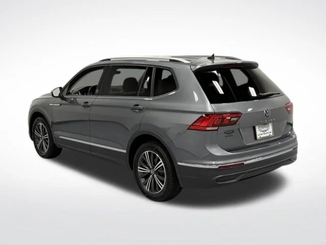 Used 2024  Volkswagen 2.0T Wolfsburg Edition image 6