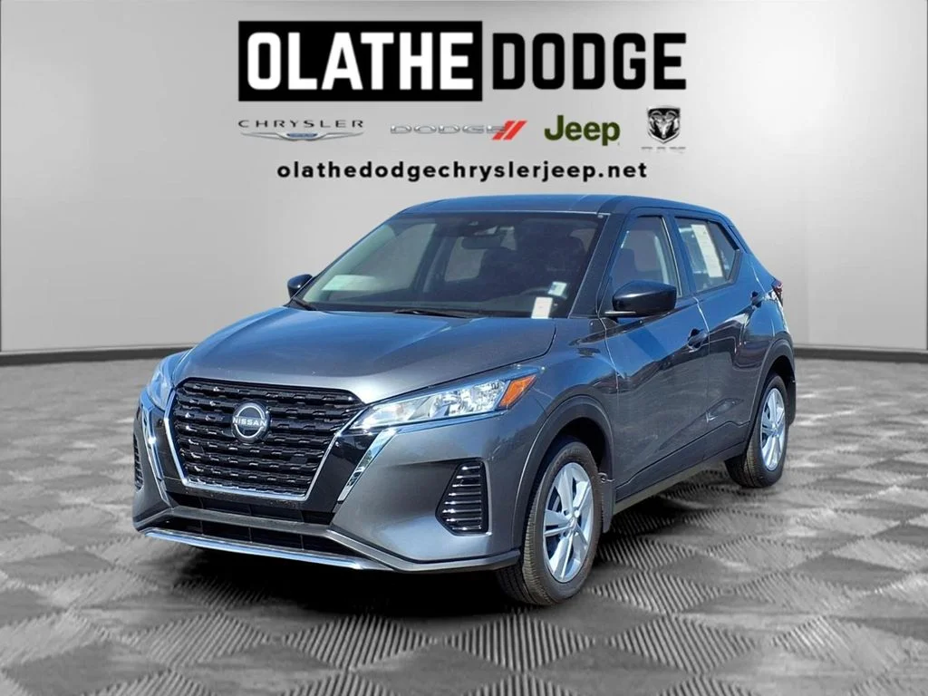 2025 Nissan Kicks Play 1.6 FWD's photo