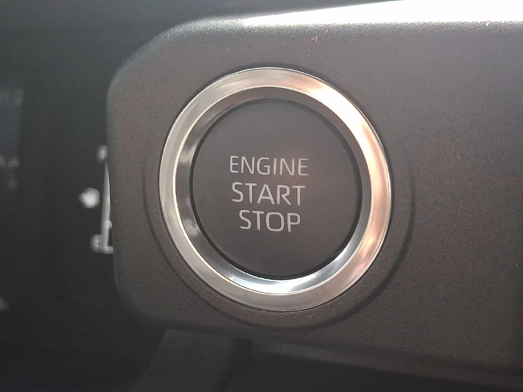 Used 2026 Black Toyota SR5 image 25