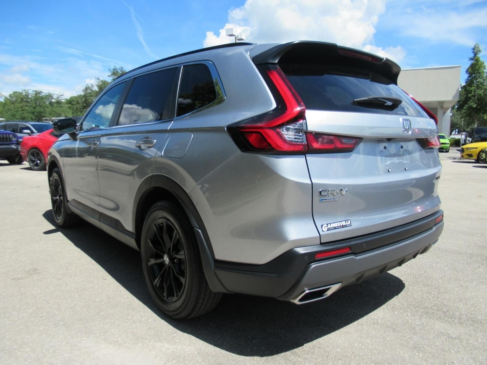 Used 2025 Silver Honda Sport-L image 5