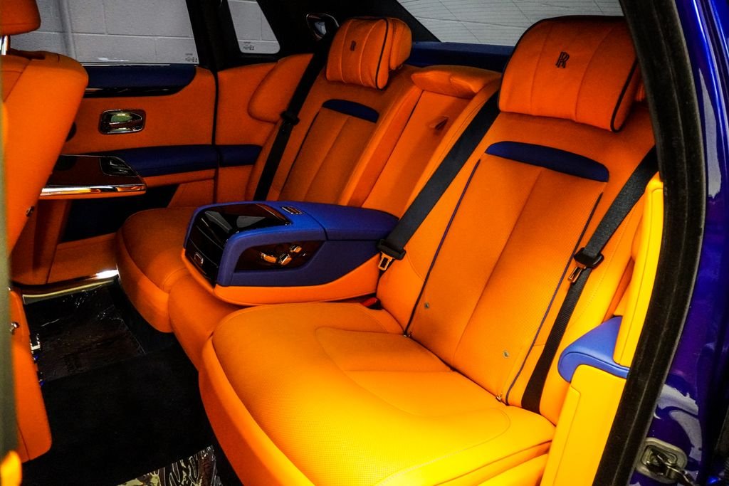 Used 2024 Blue Rolls-Royce Base image 9