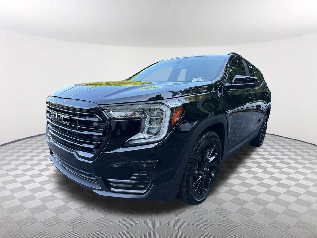 Used 2023 Black GMC SLE image 1