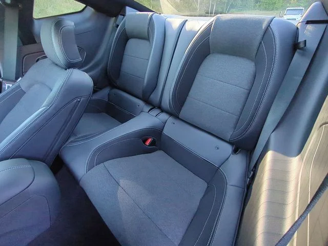 Used 2025 Blue Ford GT image 28