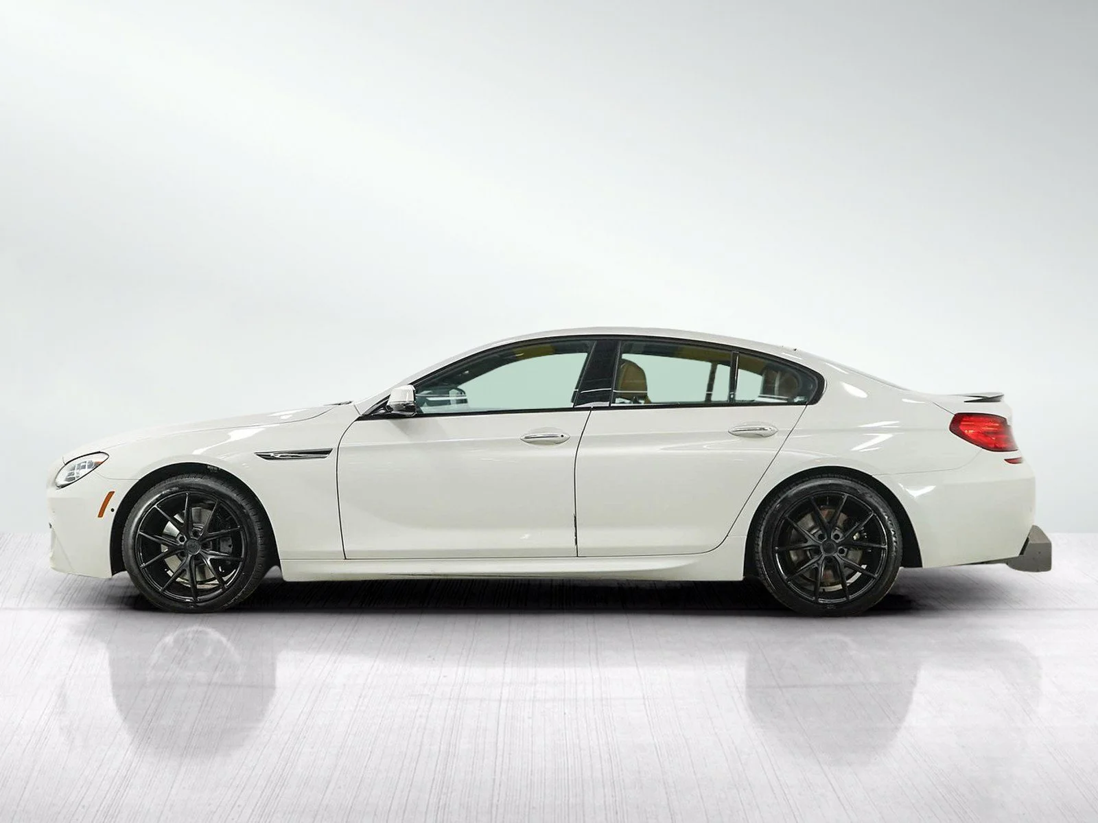 Used 2017 BMW 6 Series Gran Coupe 650i with VIN WBA6D6C58HG388331 for sale in Roseville, Minnesota