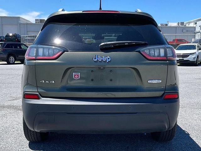 Used 2019 Olive Green Pearl Jeep Latitude Plus image 6