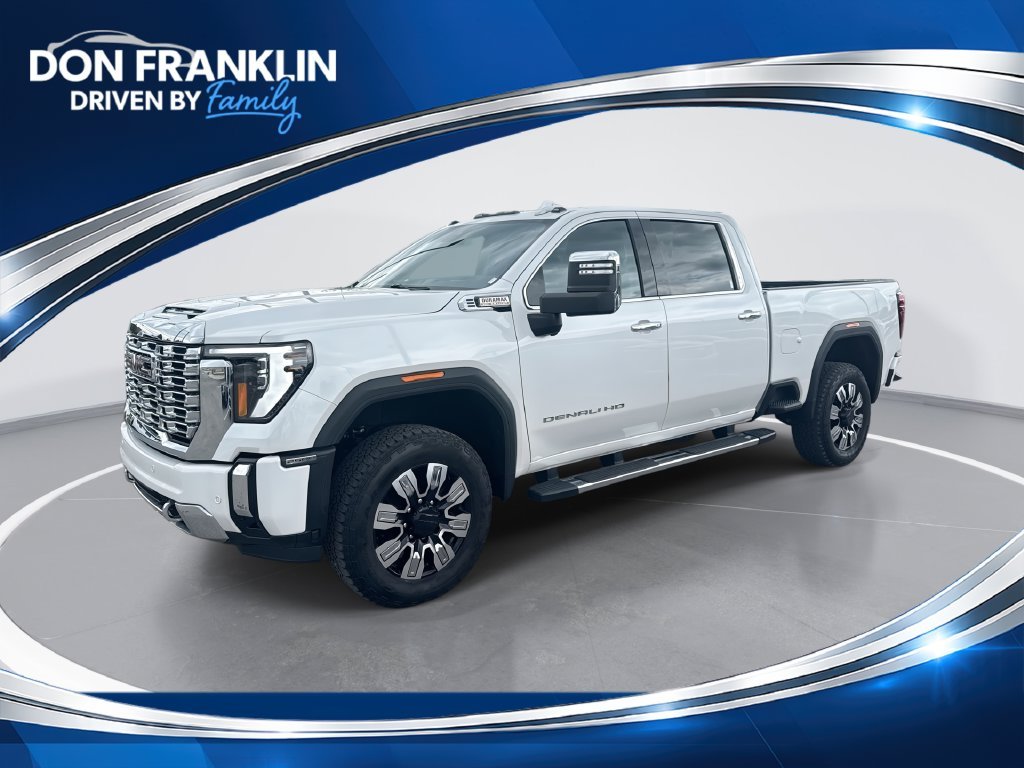Used 2024 White GMC Denali image 1