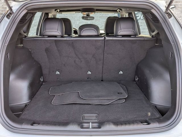 Used 2026 White Jeep Latitude image 13