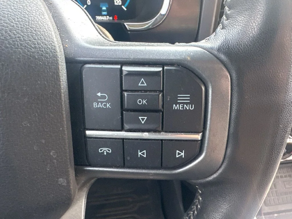 Used 2022 Black Ford Lariat image 17