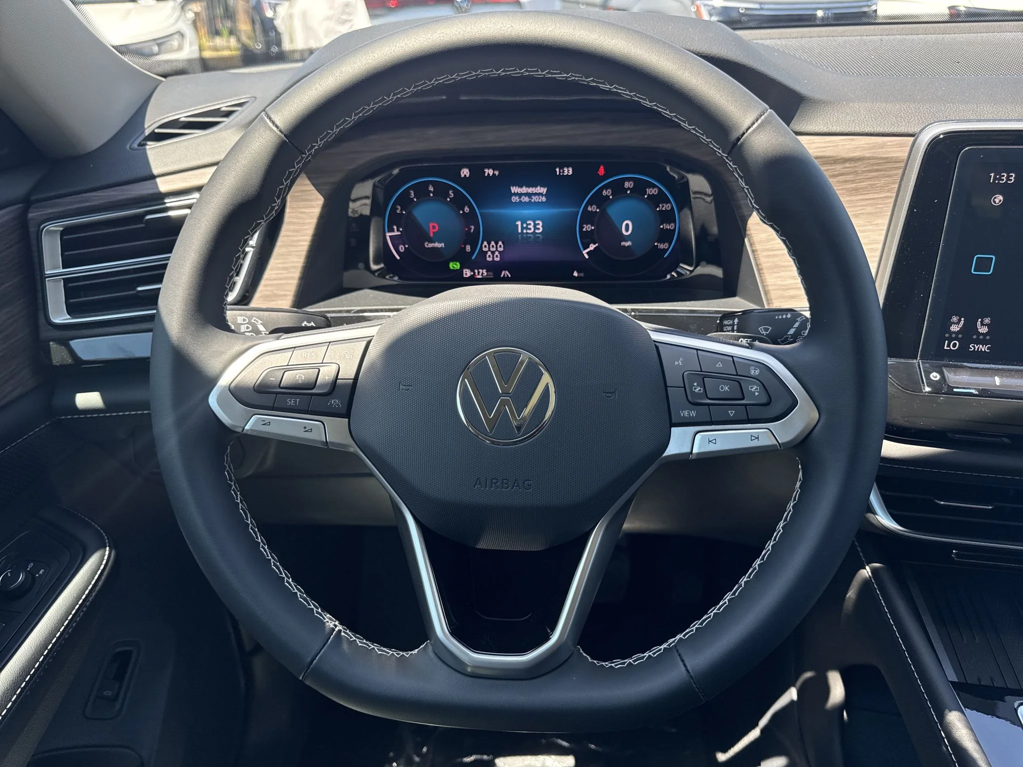 New 2026 Deep Black Pearl Volkswagen 2.0T SEL image 19