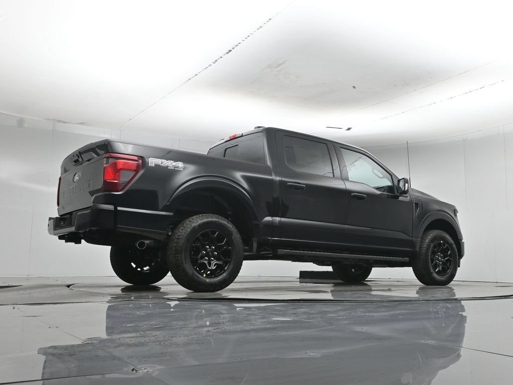 New 2026 Agate Black Metallic Ford XLT image 45