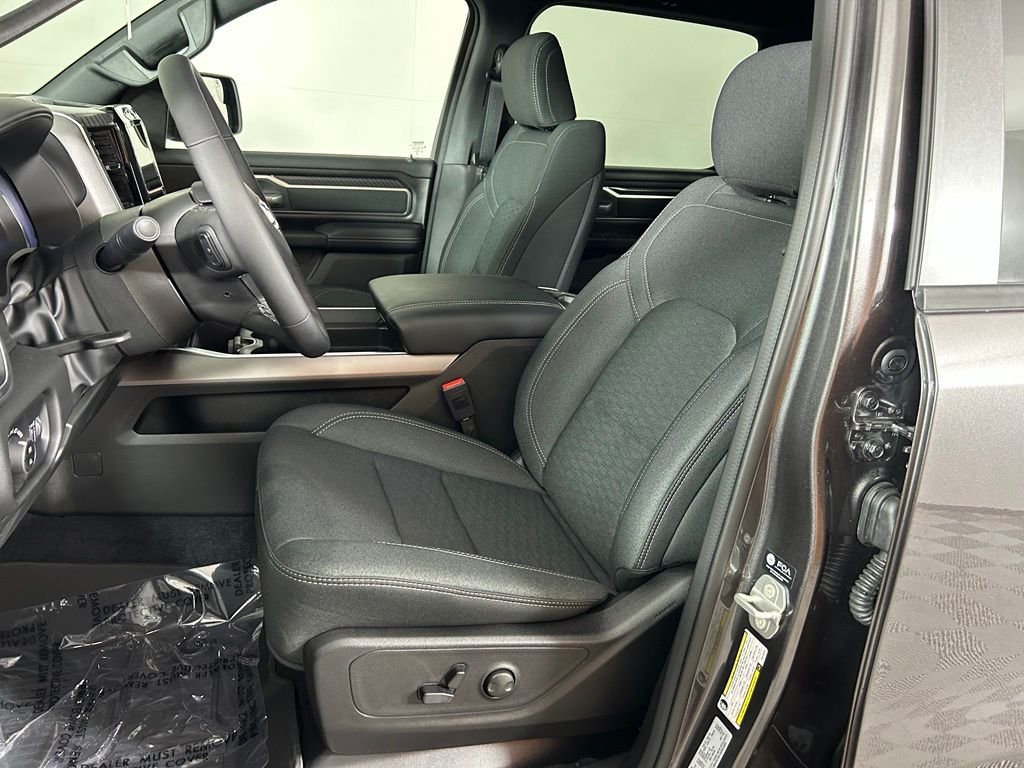New 2026 Granite Crystal Metallic Clearcoat RAM Big Horn image 11