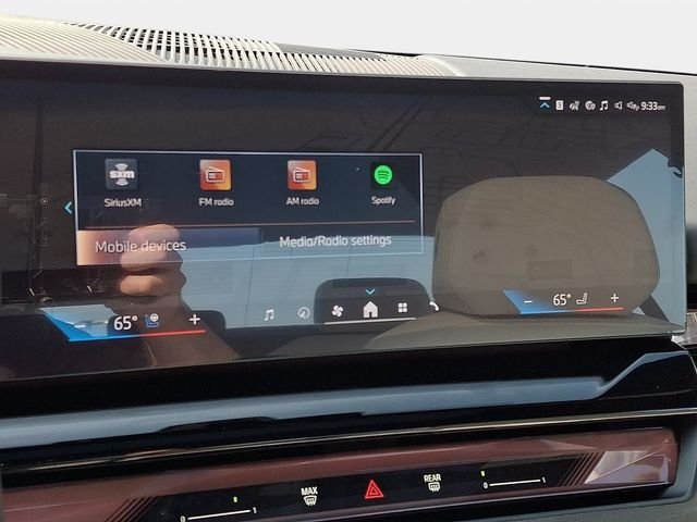 New 2027 Carbon Black Metallic BMW 530i xDrive image 18