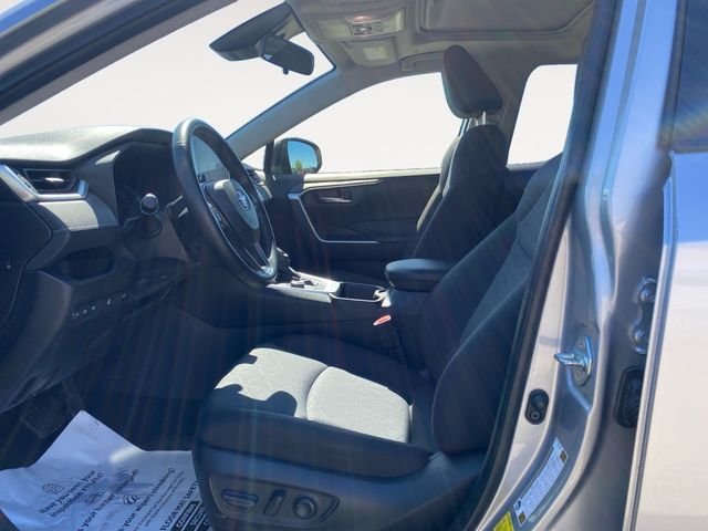 Used 2025 Silver Toyota XLE image 10