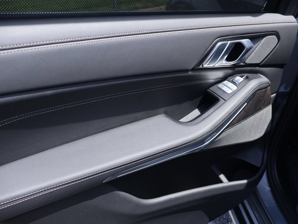 2025 BMW X7 40i - Photo 13