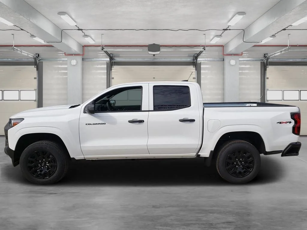 2026 Chevrolet Colorado Work Truck - Photo 7
