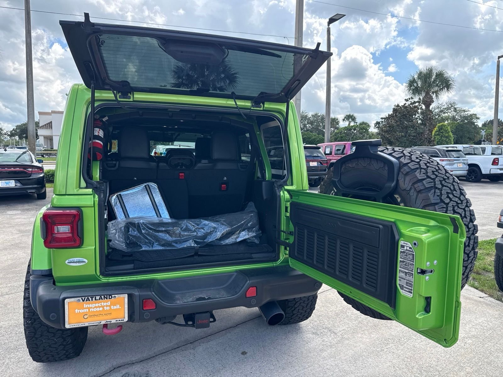 Used 2020 Green Jeep Unlimited Rubicon image 27