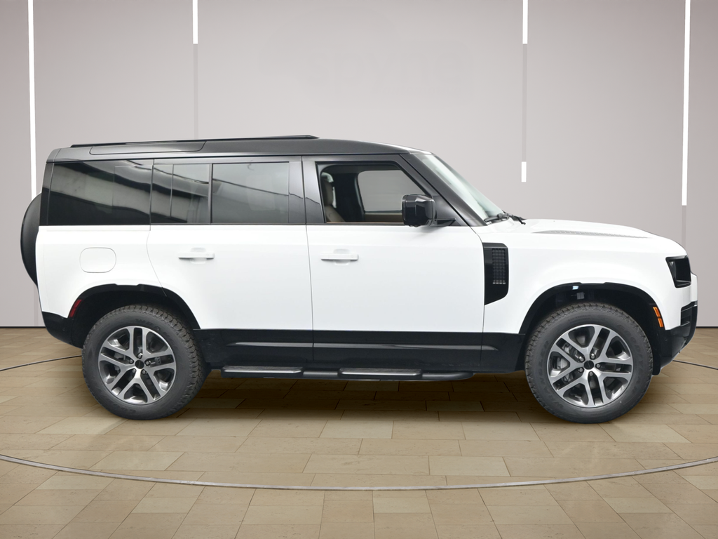 New 2026 White Land Rover X-Dynamic SE image 22
