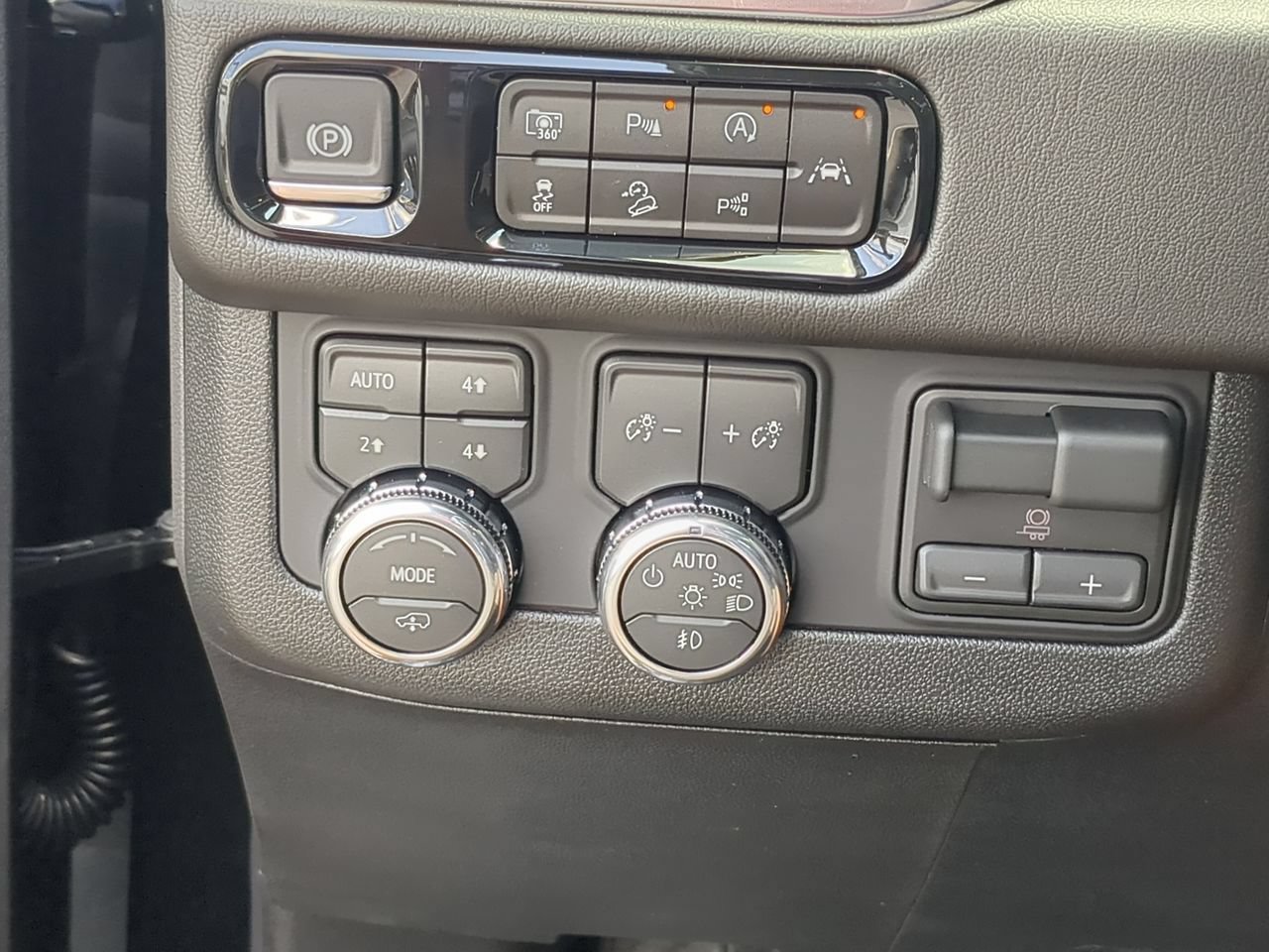 New 2026 Onyx Black GMC Denali image 18