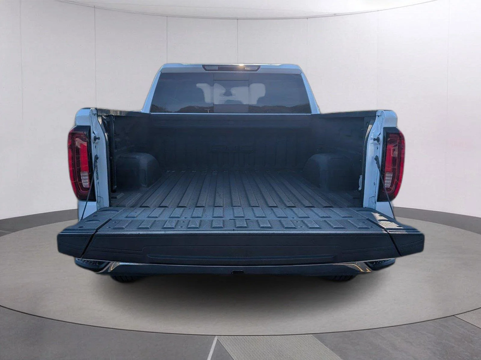 Used 2022 Summit White GMC SLT image 5