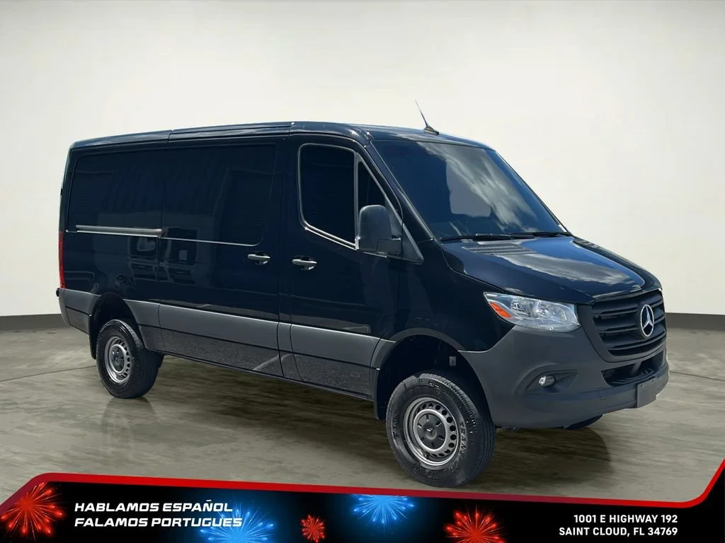 Used 2024 Black Mercedes-Benz Standard Roof 4-Cyl Diesel HO image 8
