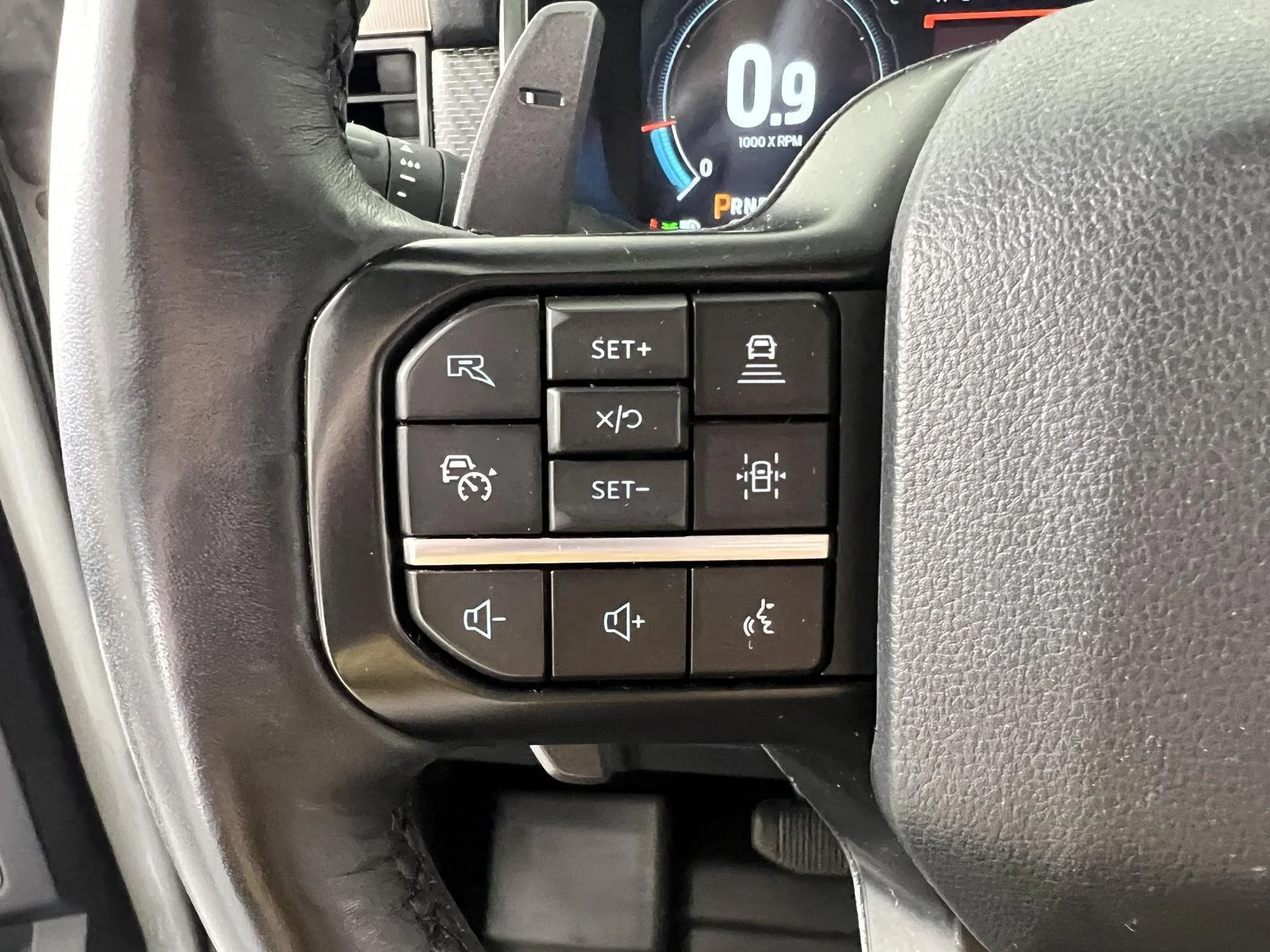 Used 2023 Avalanche Gray Ford Raptor image 16