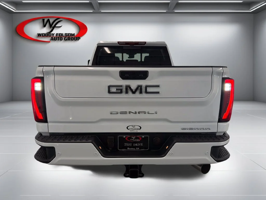 New 2026 Glacier White Tricoat GMC Denali Ultimate image 7
