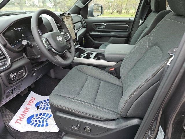 New 2026 Granite Crystal Metallic Clearcoat Ram Big Horn image 18