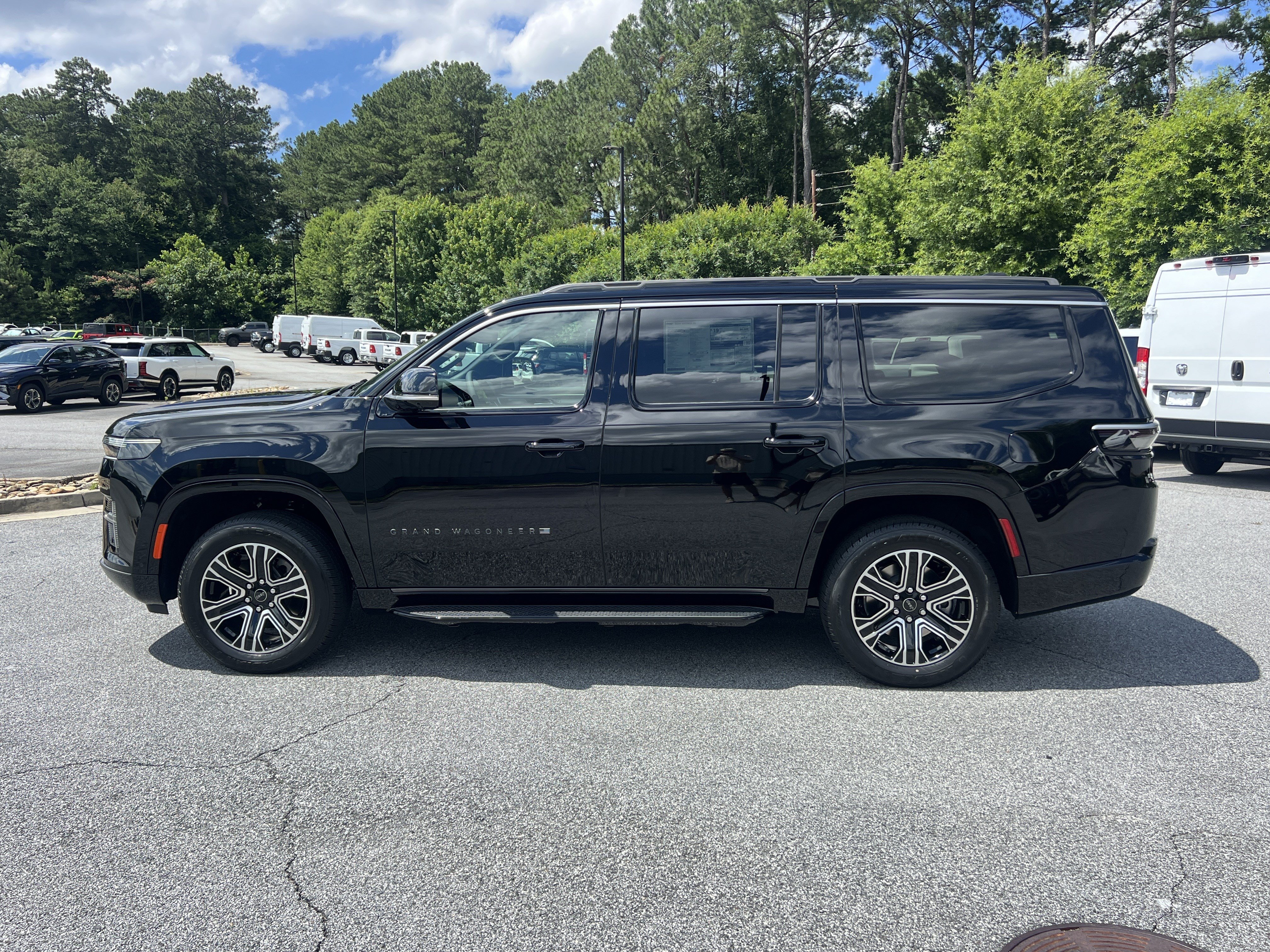 New 2026 High Gloss Black Jeep Limited image 4