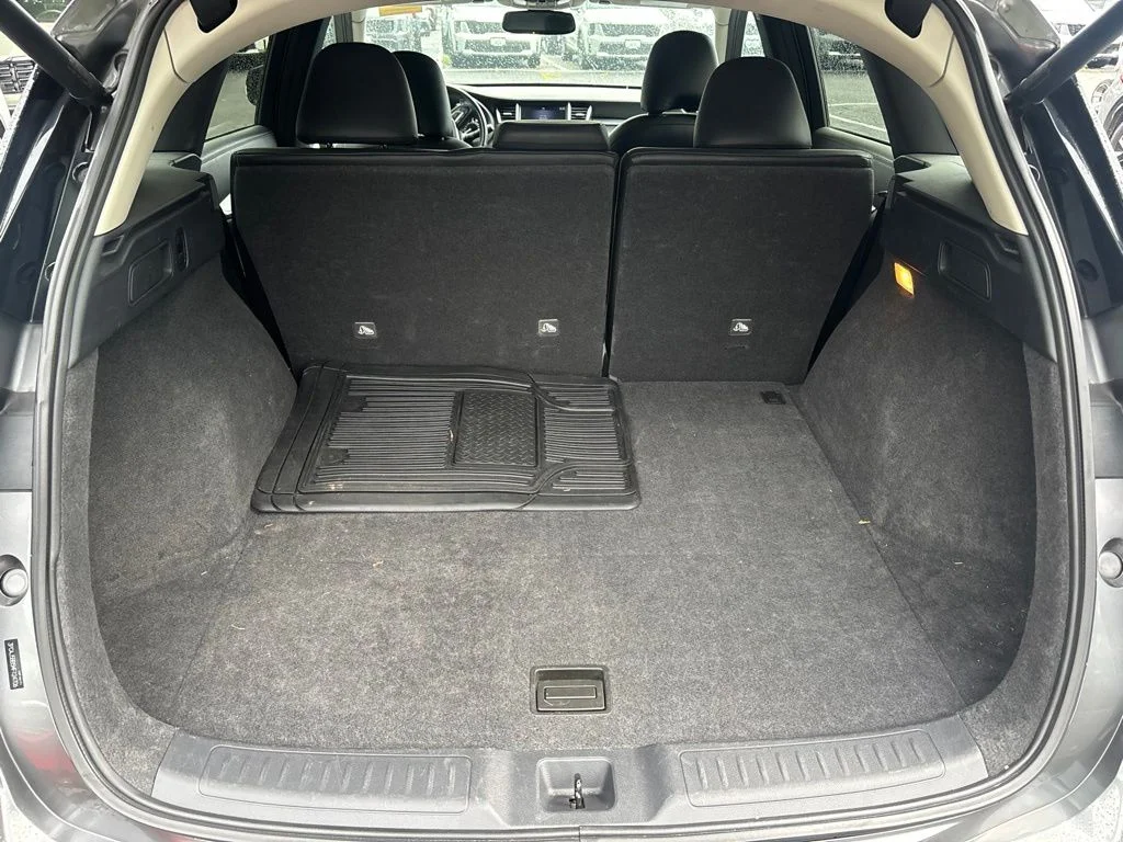 Used 2021 Graphite Shadow INFINITI LUXE image 5