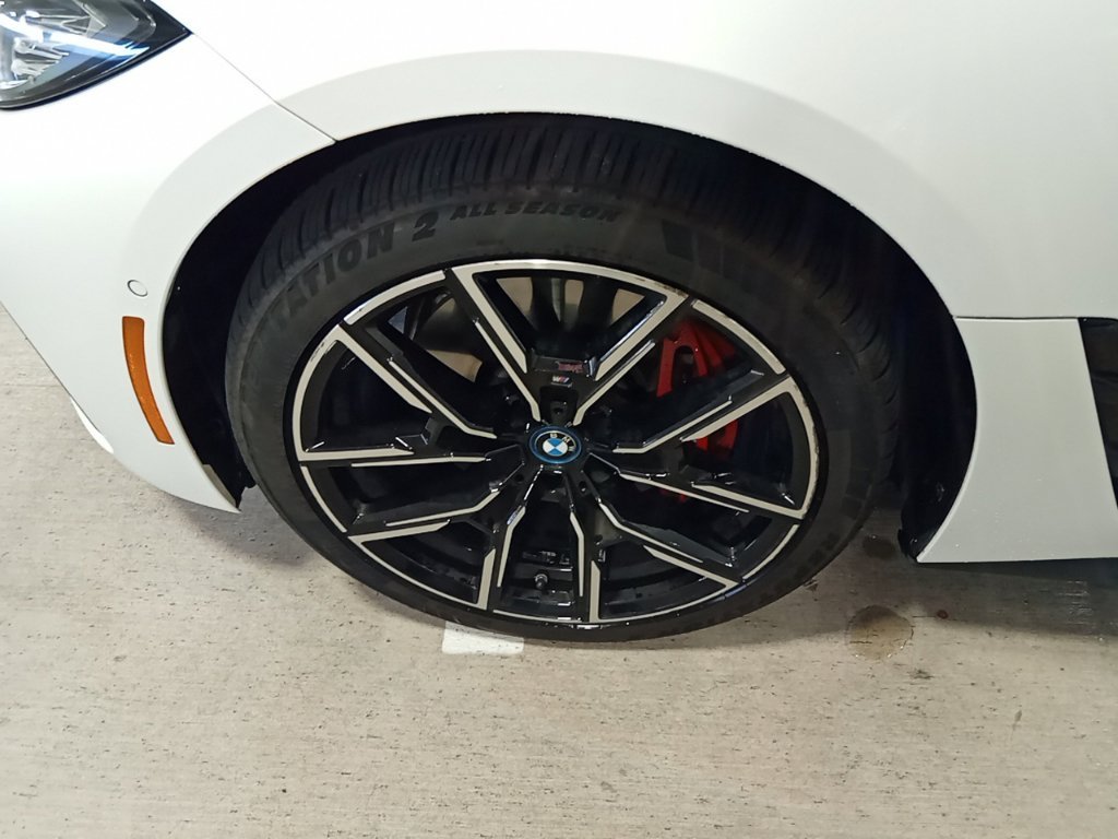 Used 2024 Alpine White BMW M50 image 16