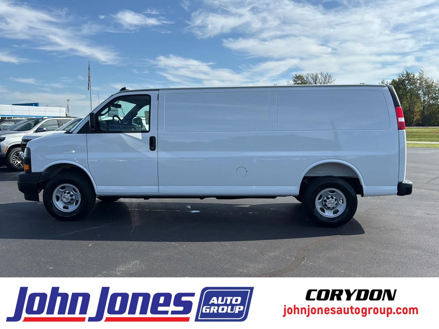 2025 Chevrolet Express 2500 Extended Work Van HD's photo