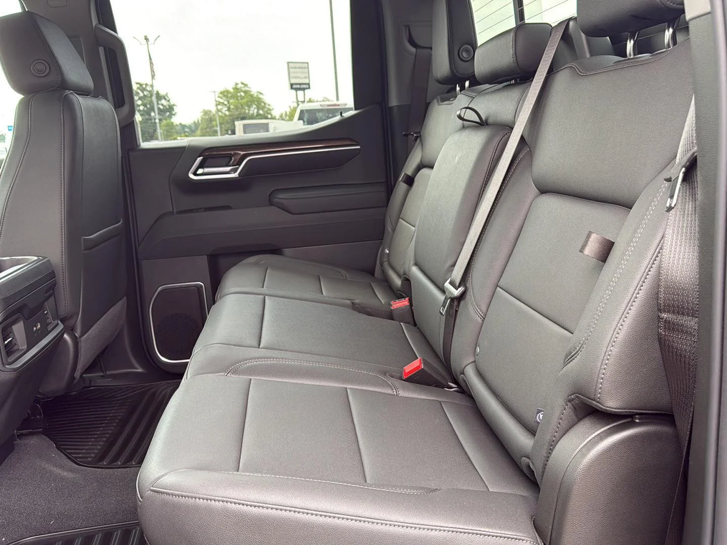 2026 Chevrolet Silverado 1500 LT - Photo 13