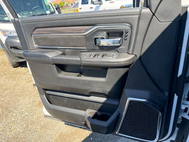 New 2026 Bright White Clear-Coat Exterior Paint RAM Laramie image 16