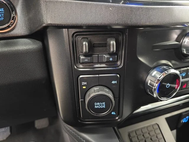 New 2026 Star White Metallic Tri-Coat Ford F-450® Platinum® image 38