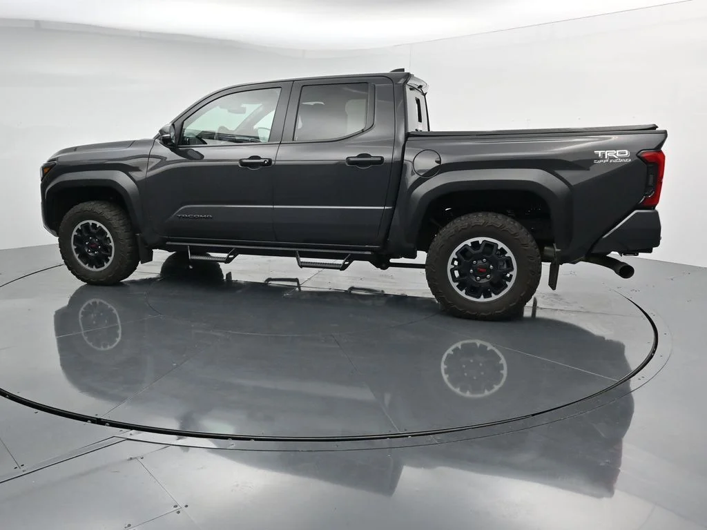 Used 2024  Toyota TRD Off-Road image 4