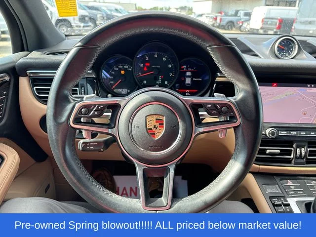Used 2019 White Porsche SUV image 33