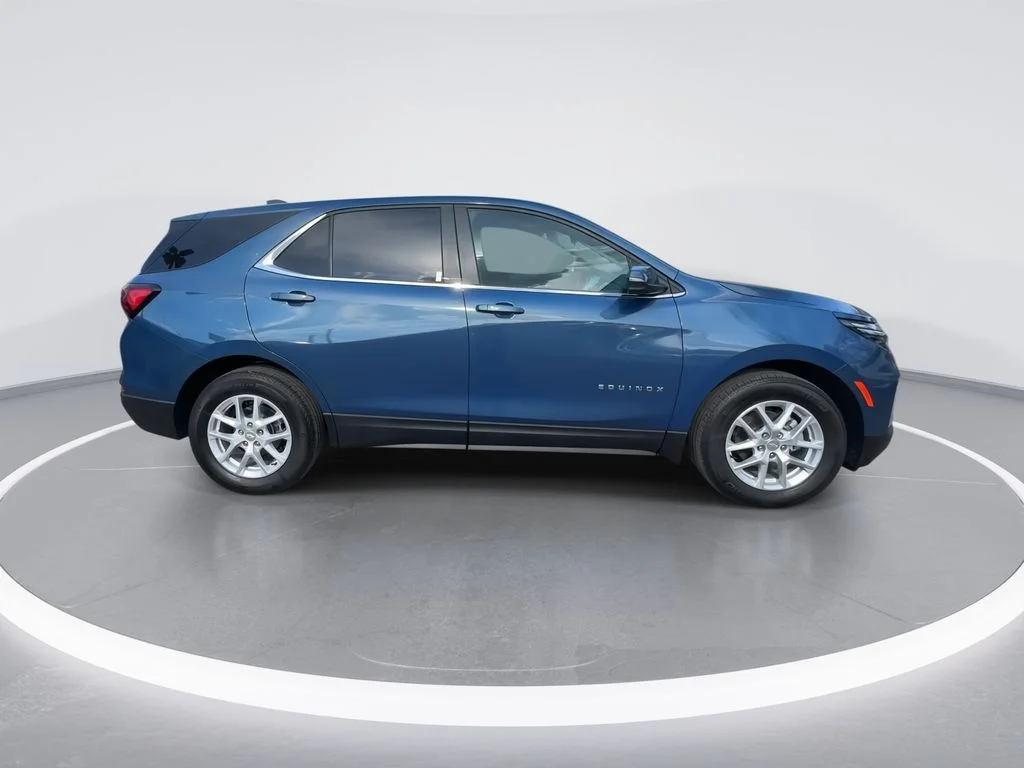Used 2024 Blue Chevrolet LT image 9