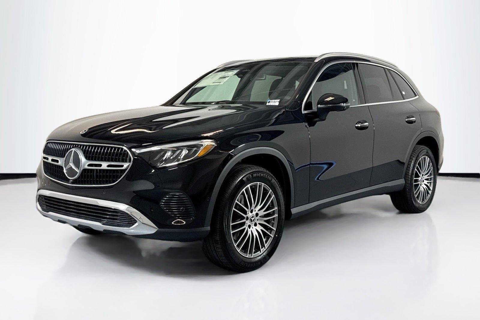 New 2026 Black Mercedes-Benz GLC 300 image 1