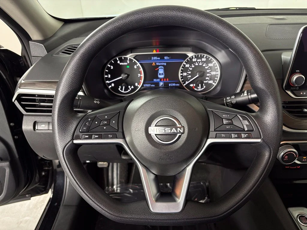 Used 2024 Black Nissan 2.5 SV image 16