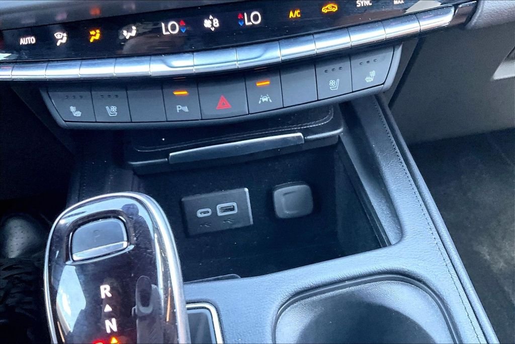 2024 Cadillac XT4 Sport - Photo 25