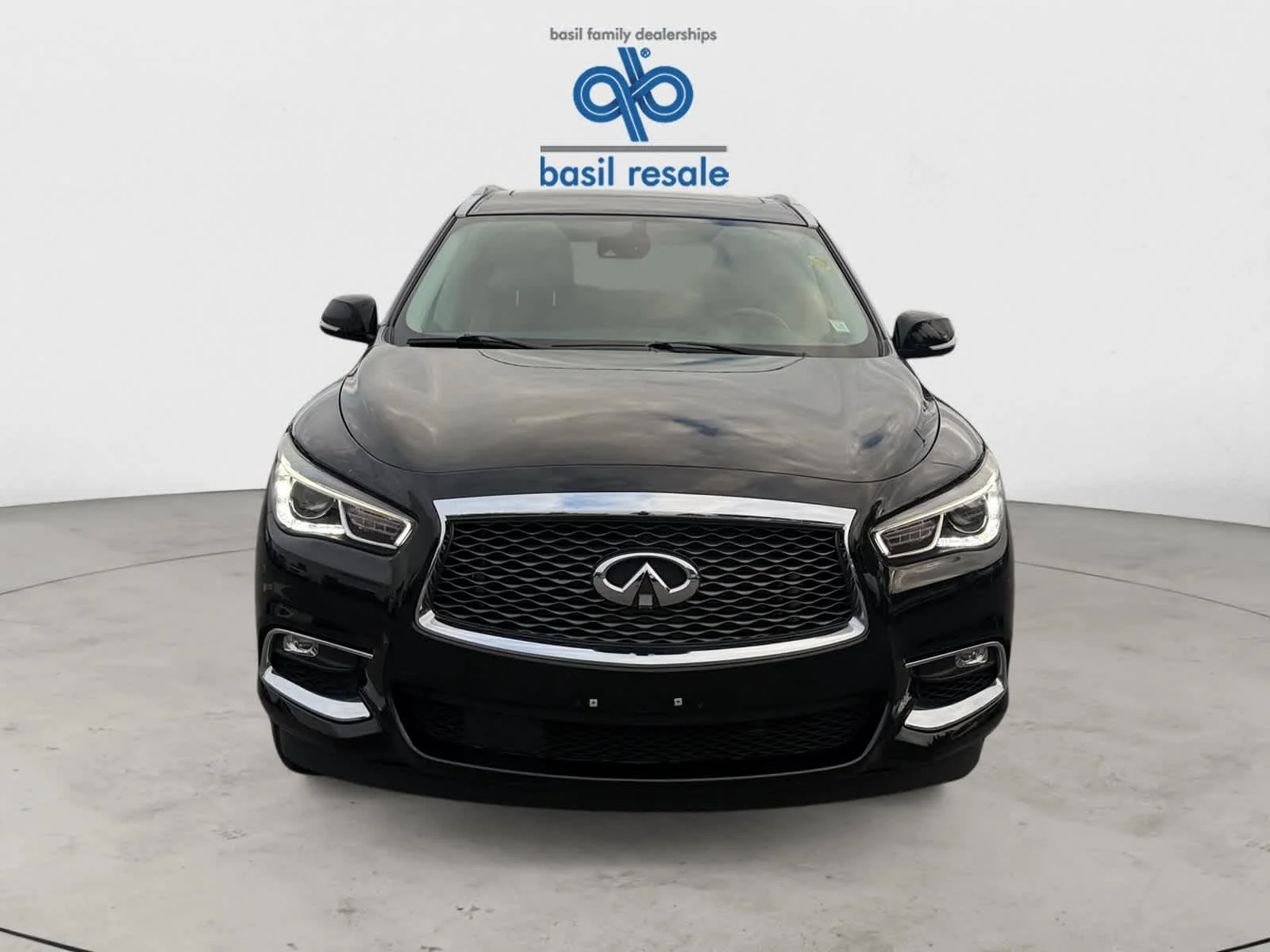 Used 2019 Black Obsidian INFINITI PURE image 10