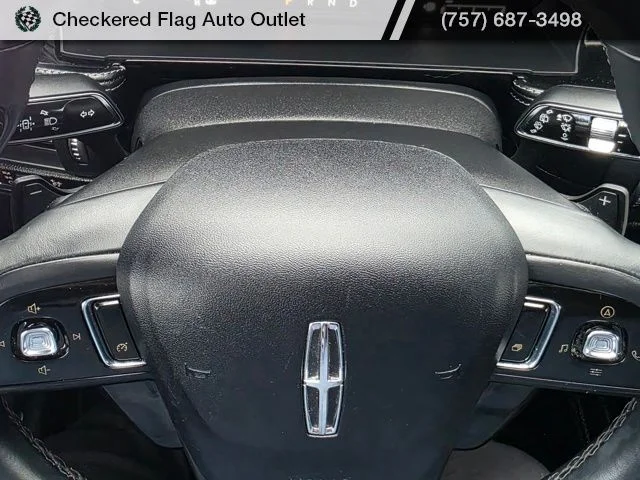 Used 2022 Black Metallic Lincoln Standard image 27