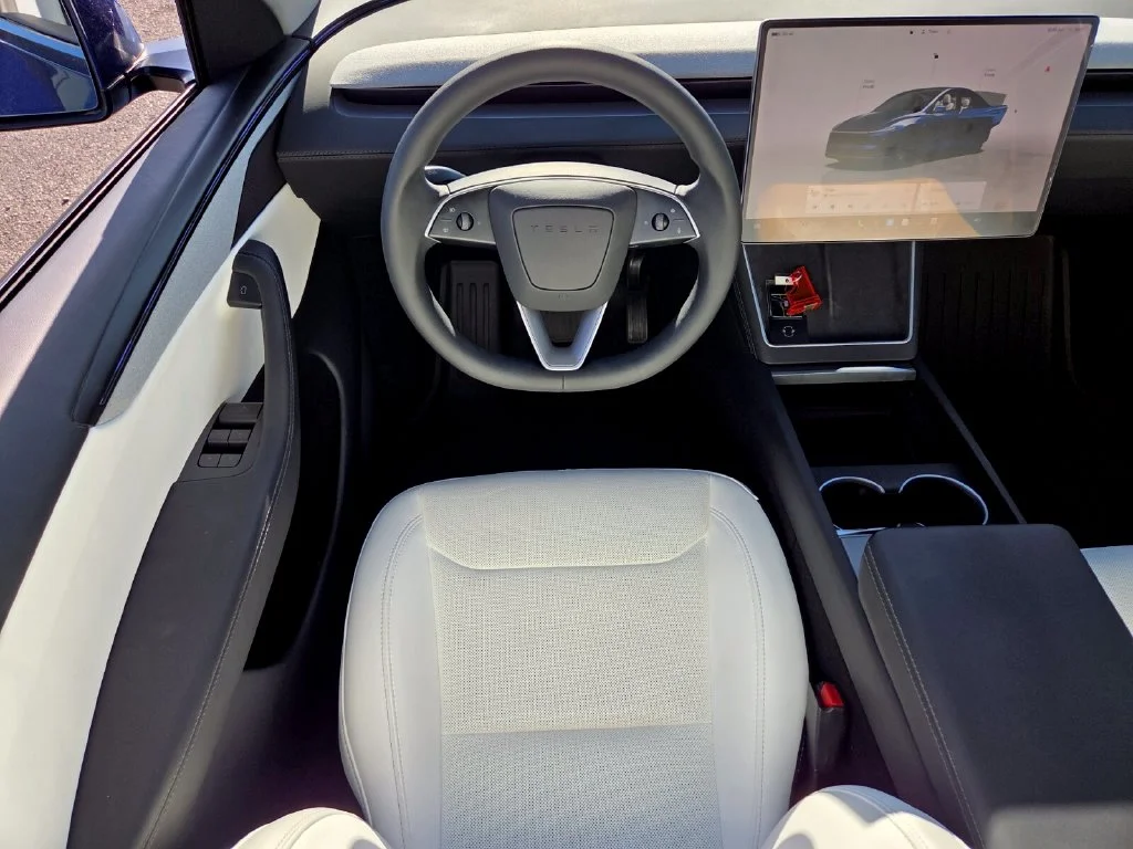 Used 2026  Tesla Long Range image 16